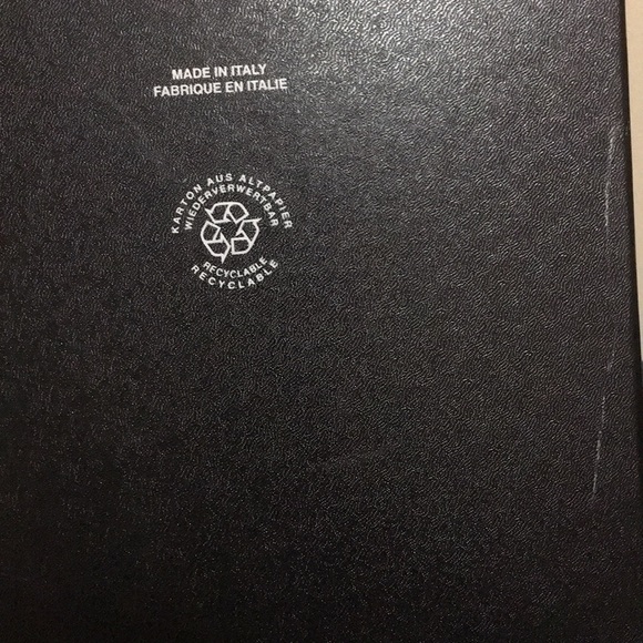 Channel Shoe Box - Picture 4 of 7